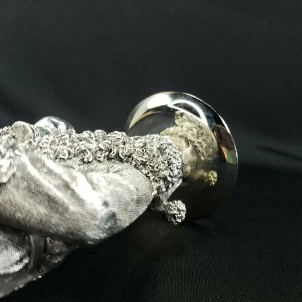 Santa Claus Pillar Candlestick Holder Silver Color Embossed‎ Christmas Holiday